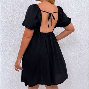 Black curvy dress